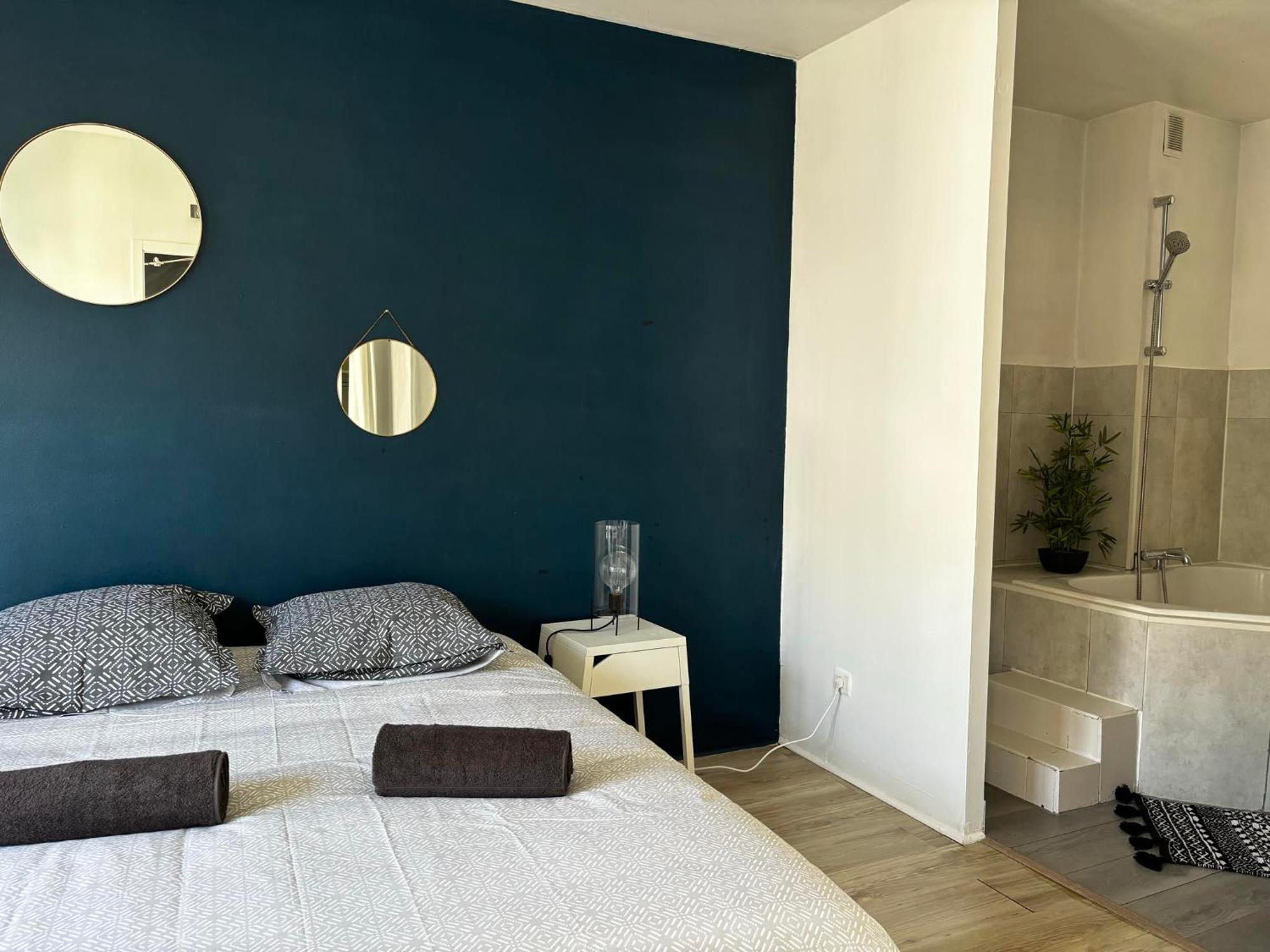 Appartement Hypercentre A 2 Min Du Lac Annecy Eksteriør bilde