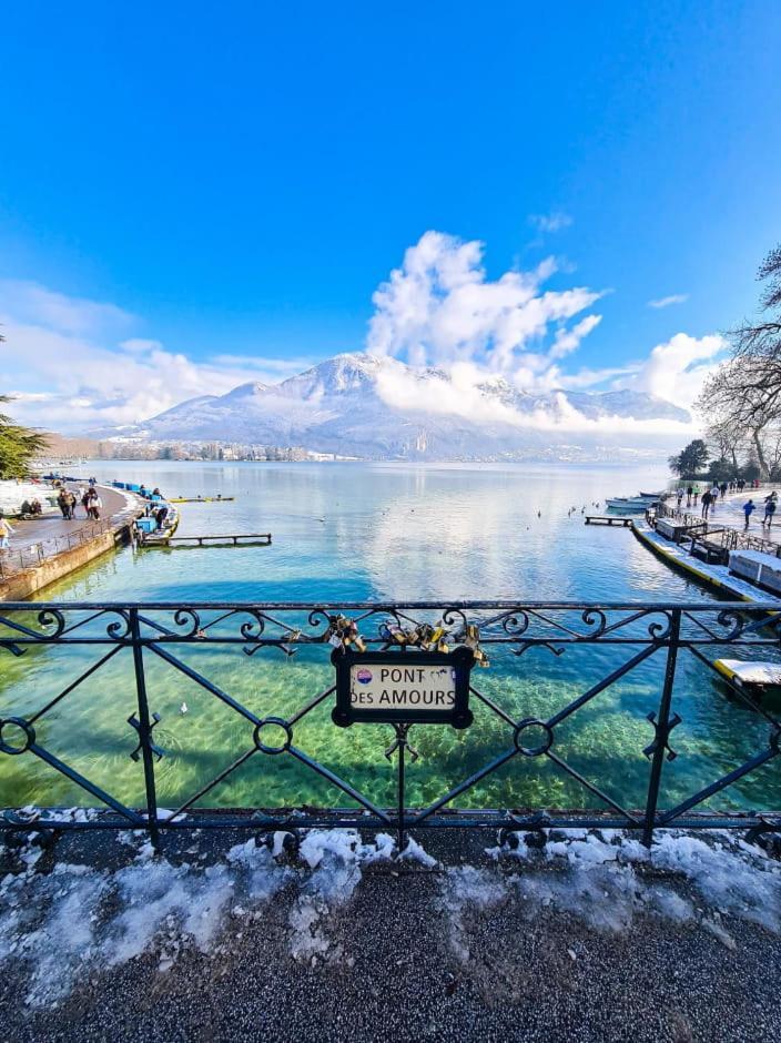 Appartement Hypercentre A 2 Min Du Lac Annecy Eksteriør bilde